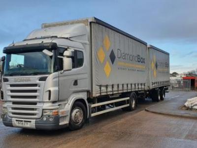 Scania R310 4X2 Curtainsider