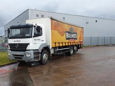 Mercedes Axor 2526 6x2 Curtainsider